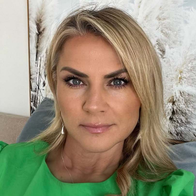 Vitae Charm Mascara - Förläng, vårda och definiera dina fransar utan irritation